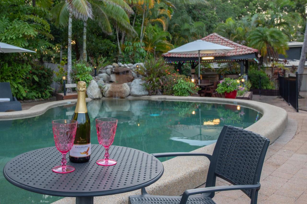 Lychee Tree Holiday Apartments Port Douglas Exterior foto